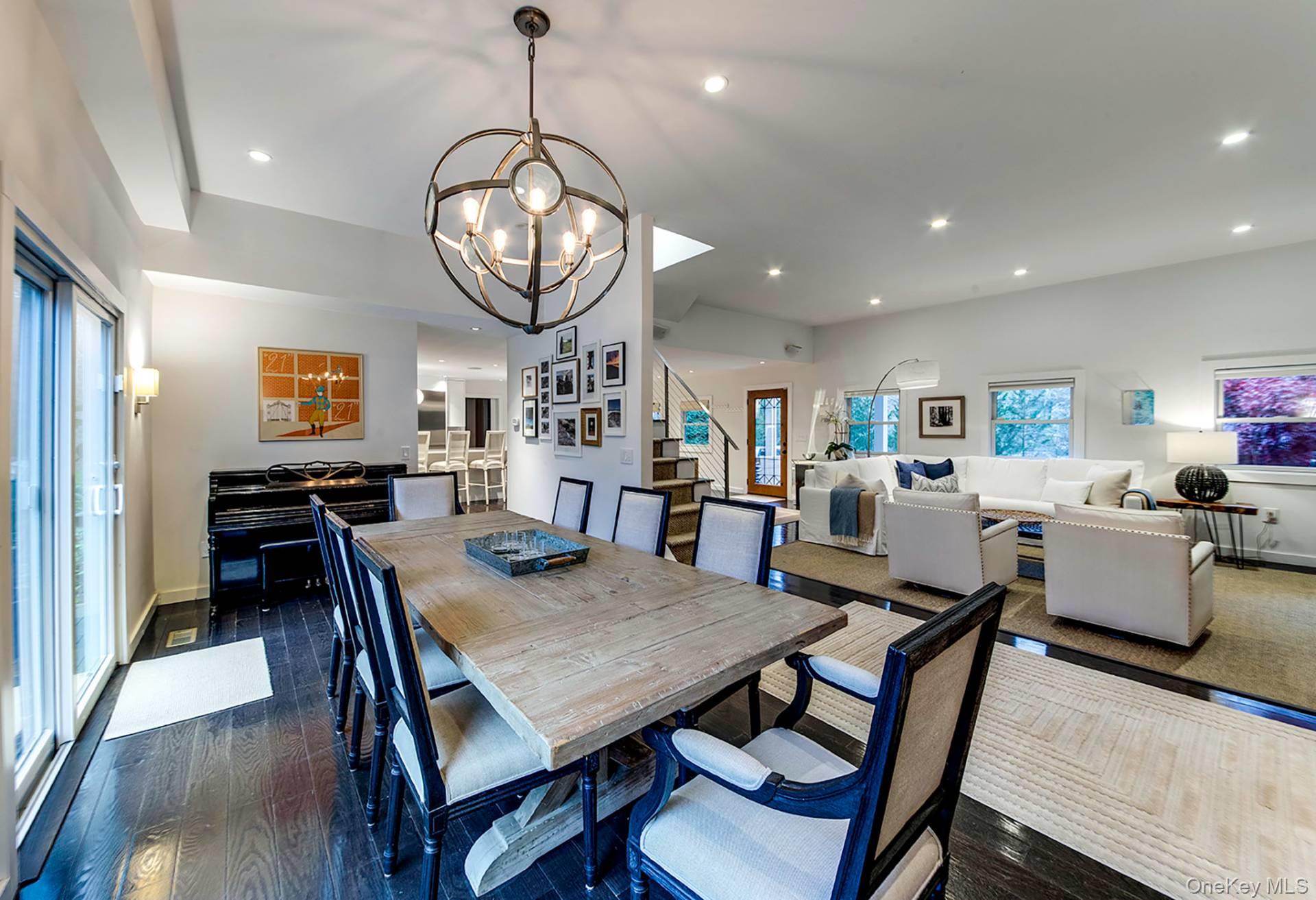 450 Water Mill Towd Road, Southampton, NY 11968