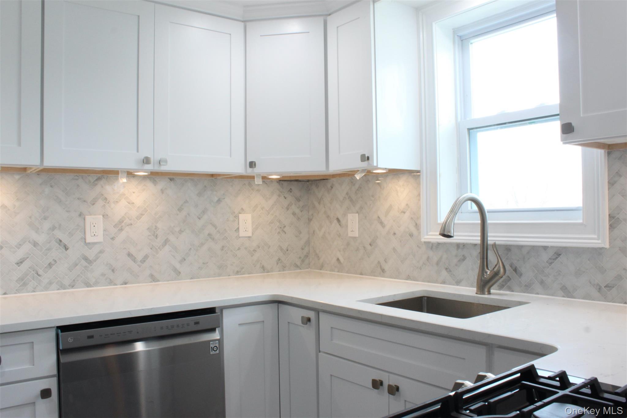 451 Warburton Avenue # 3, Hastings-on-Hudson, NY 10706