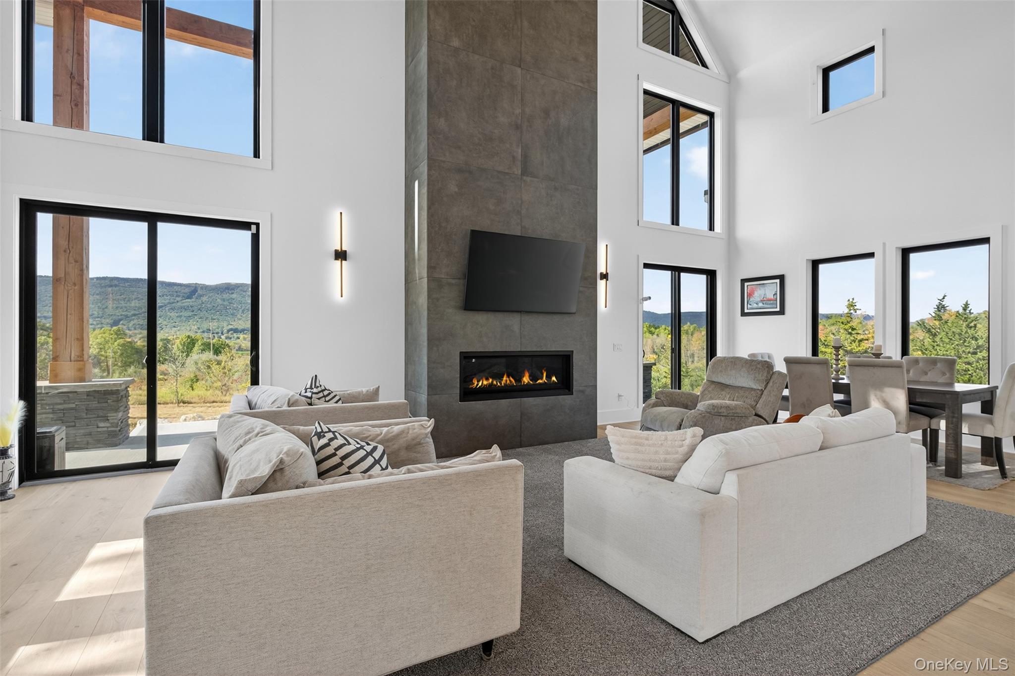 6 Misty Ridge Road, Gardiner, NY 12525