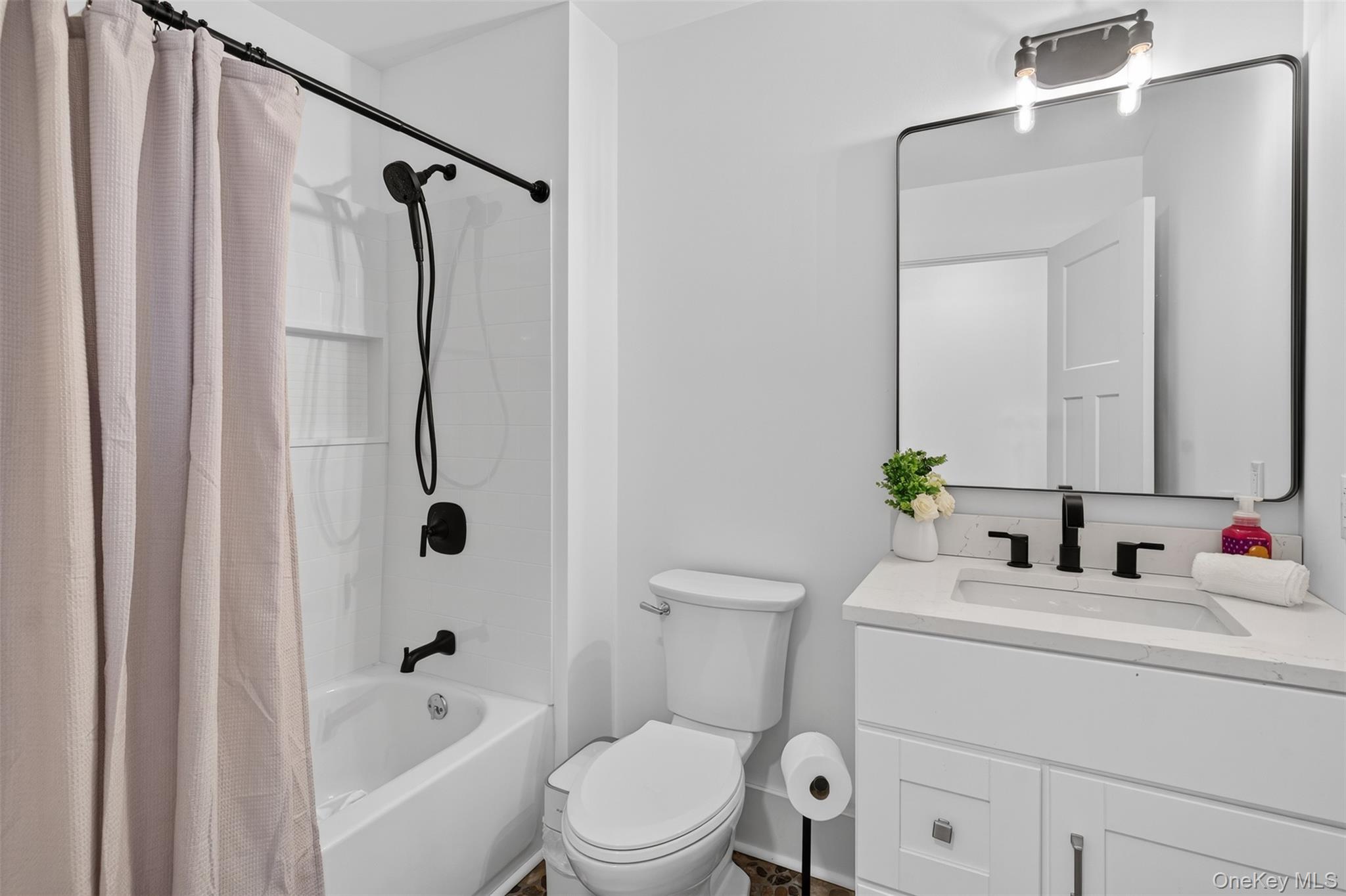 6 Misty Ridge Road, Gardiner, NY 12525