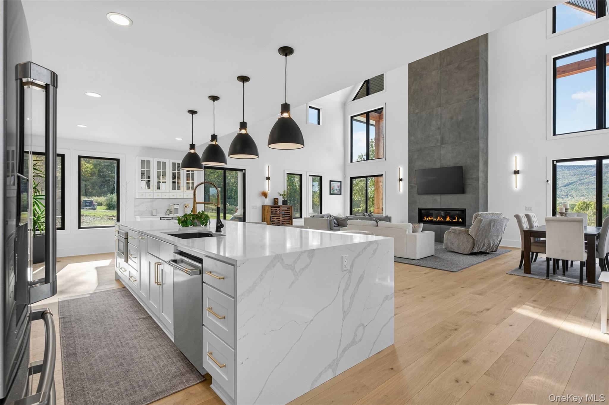 6 Misty Ridge Road, Gardiner, NY 12525