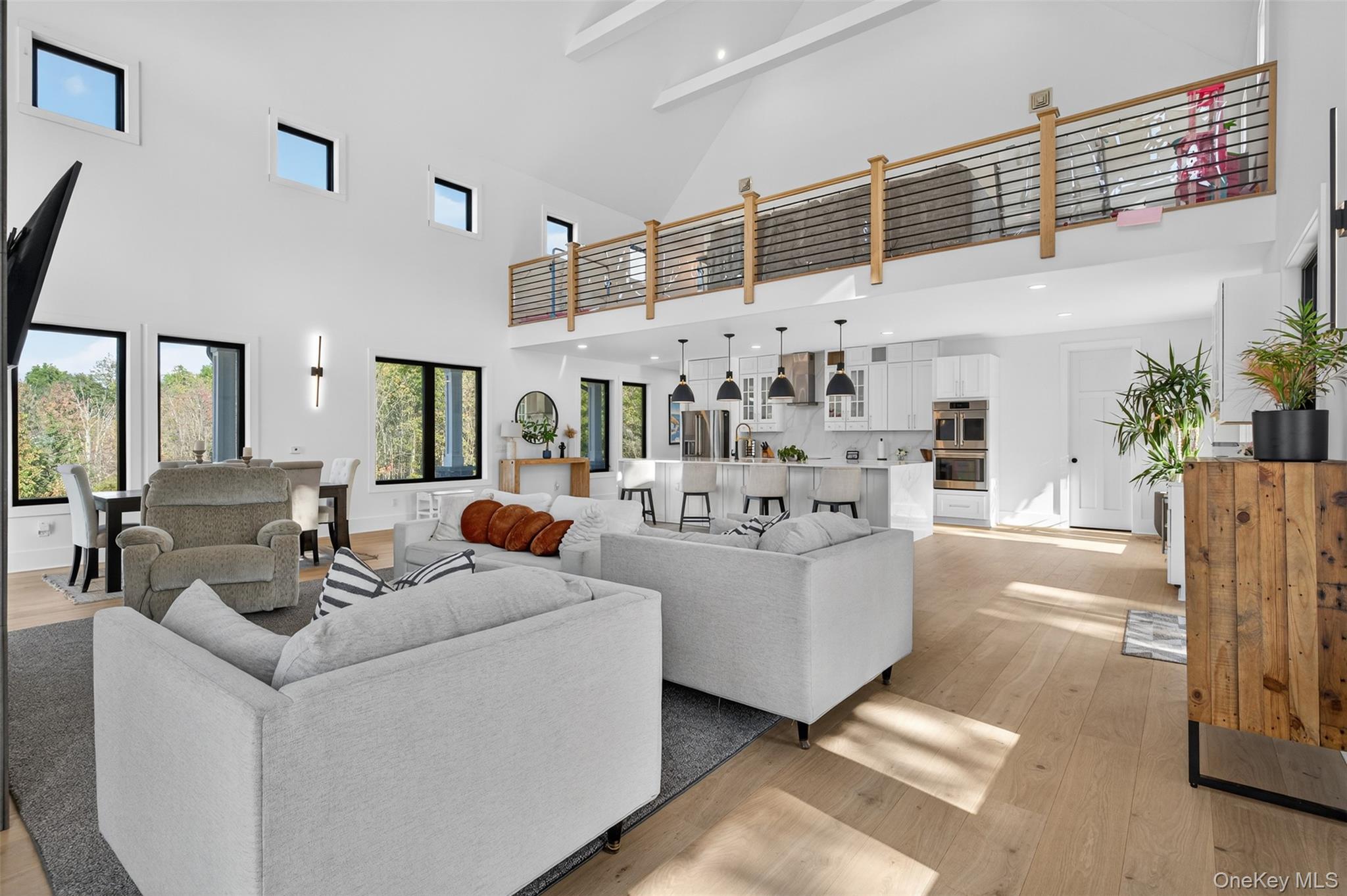 6 Misty Ridge Road, Gardiner, NY 12525