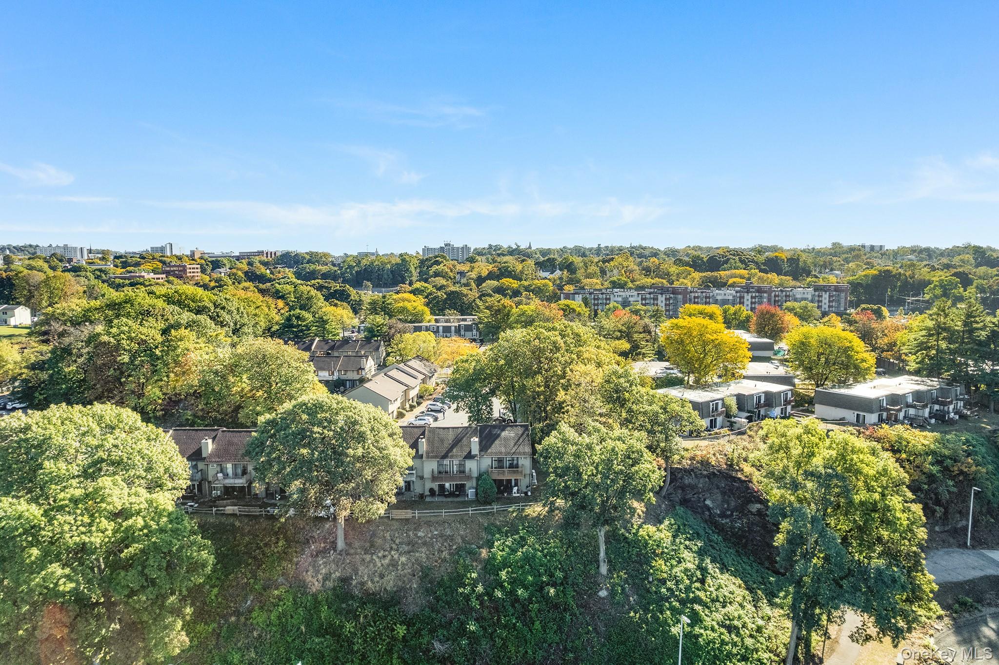 37 Hudson Heights Drive, Poughkeepsie, NY 12601