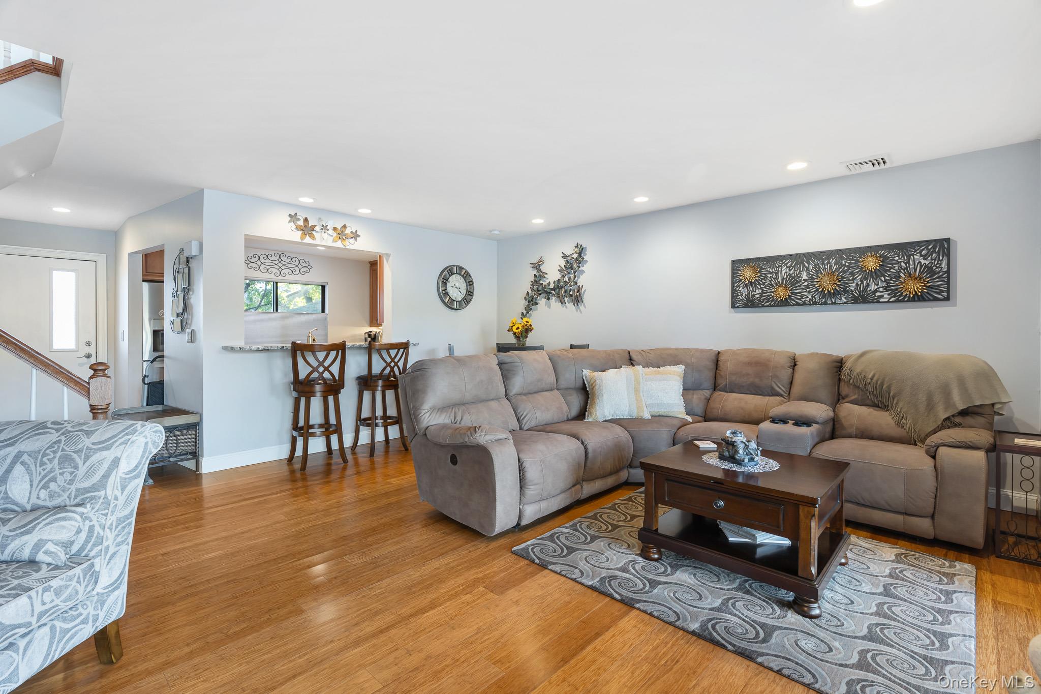 37 Hudson Heights Drive, Poughkeepsie, NY 12601