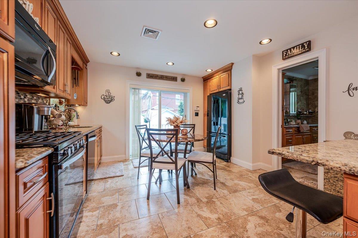 1711 Mahan Avenue, Bronx, NY 10461