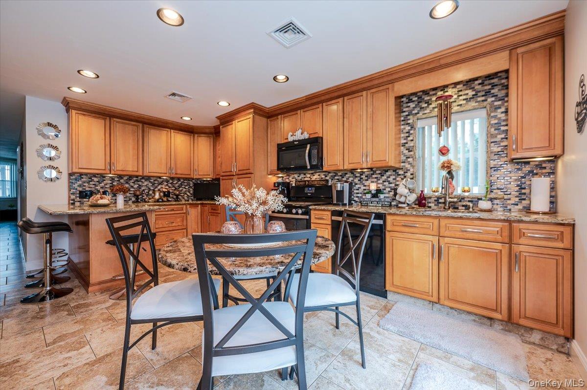 1711 Mahan Avenue, Bronx, NY 10461