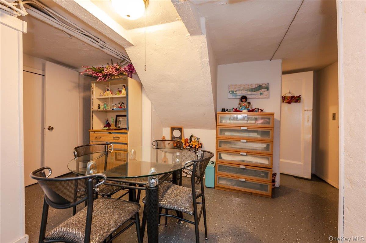 1711 Mahan Avenue, Bronx, NY 10461