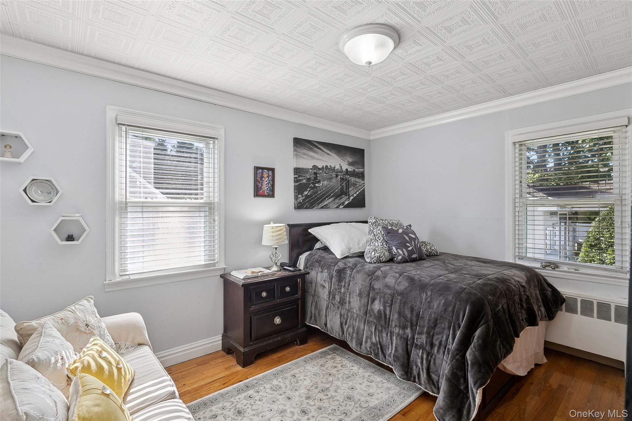 320 W 11th Street, Deer Park, NY 11729