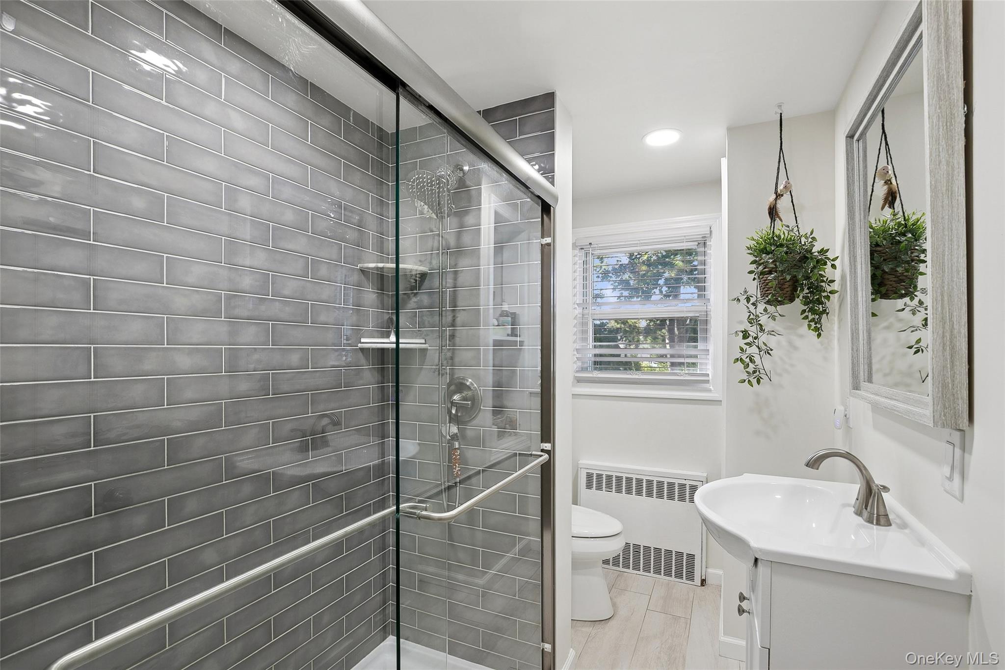 320 W 11th Street, Deer Park, NY 11729