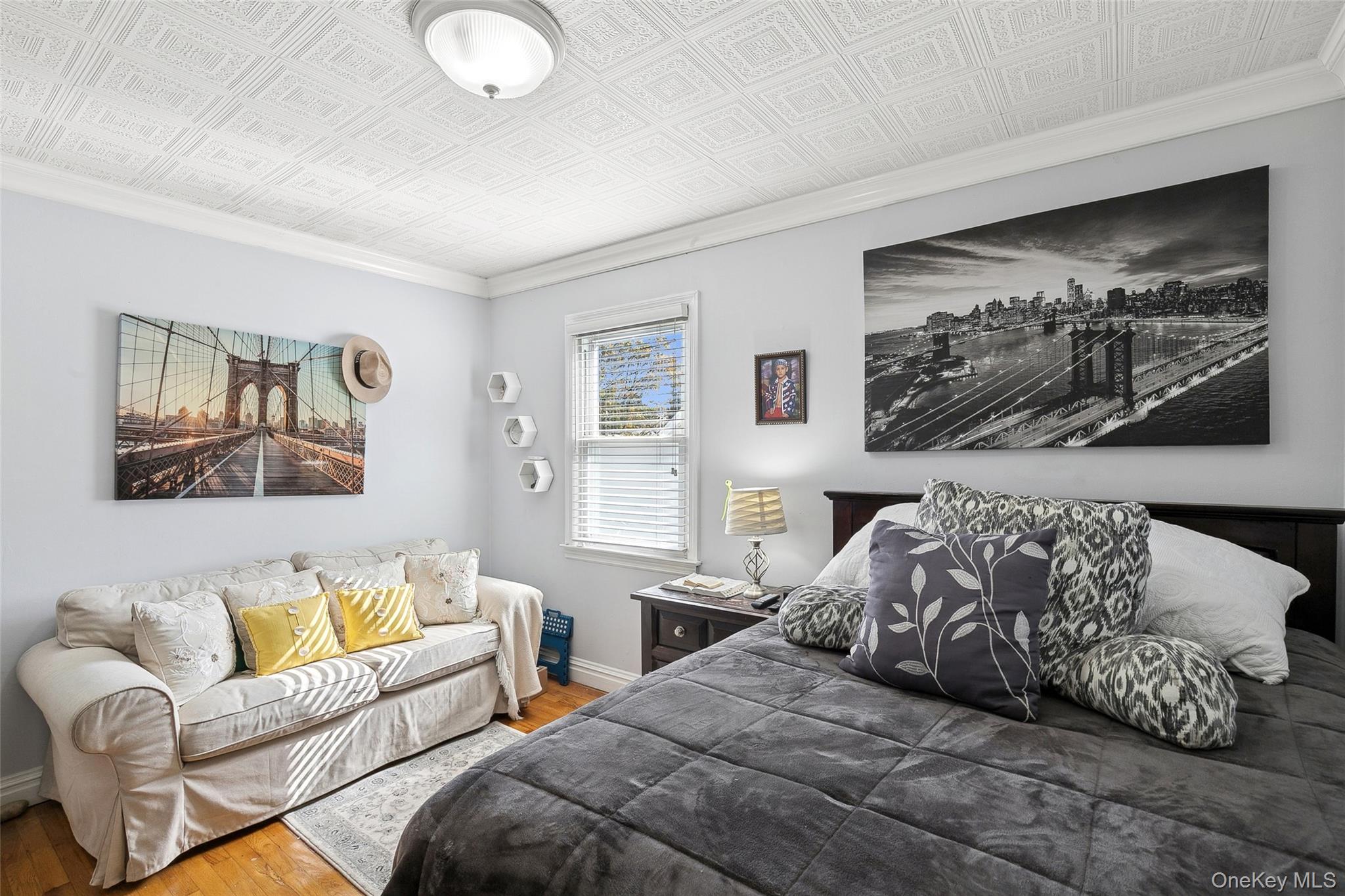 320 W 11th Street, Deer Park, NY 11729