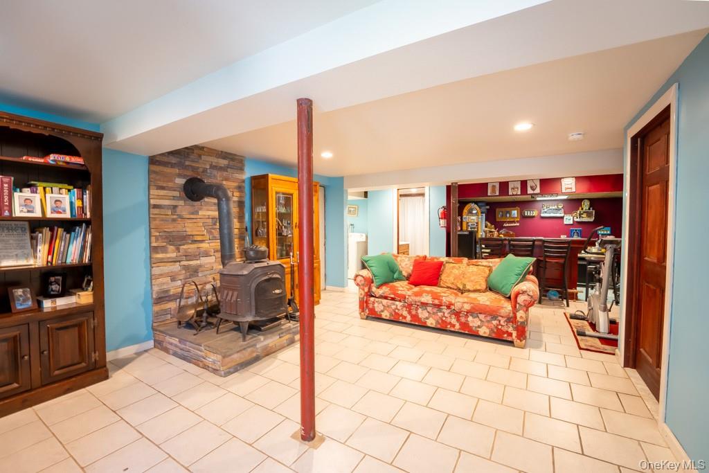 18 Dellacona Road, Carmel, NY 10512