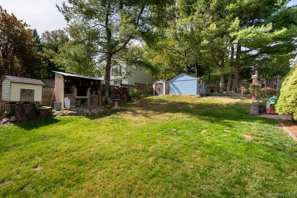 18 Dellacona Road, Carmel, NY 10512