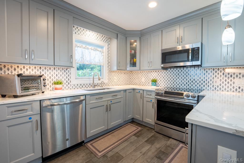 18 Dellacona Road, Carmel, NY 10512