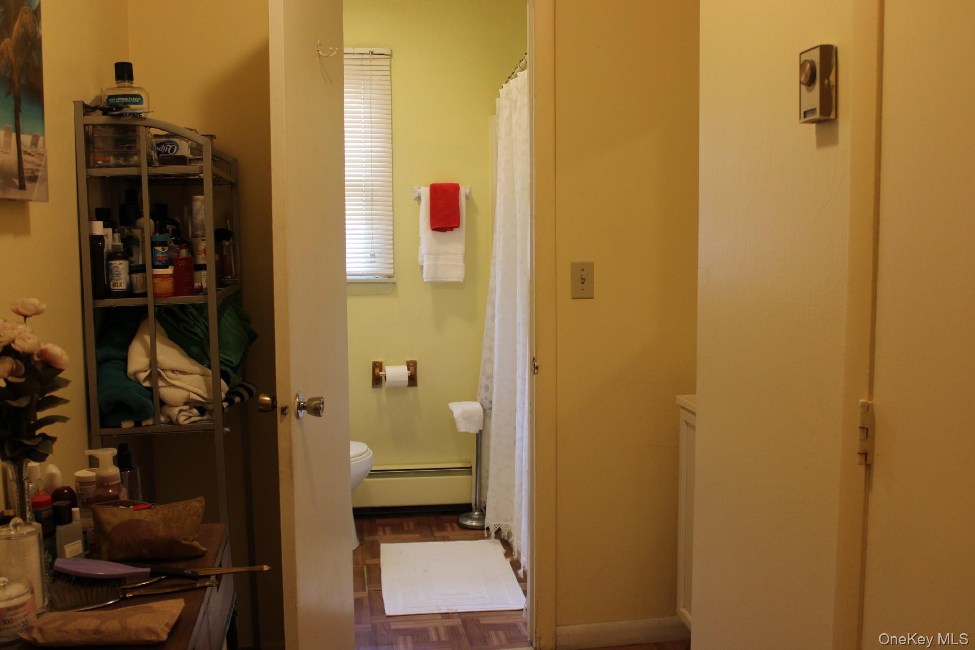 12 S Parsonage Street, Rhinebeck, NY 12572