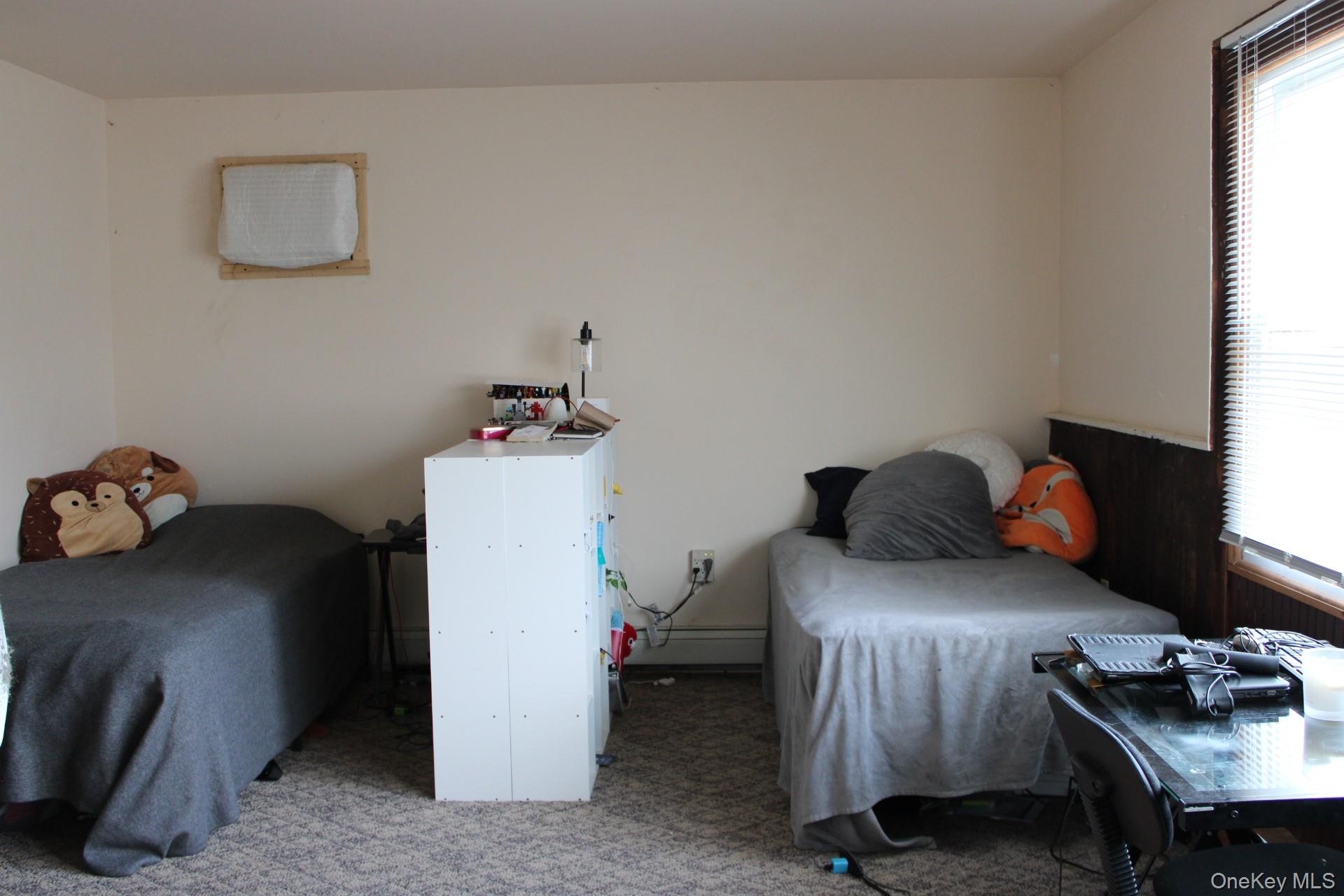 12 S Parsonage Street, Rhinebeck, NY 12572