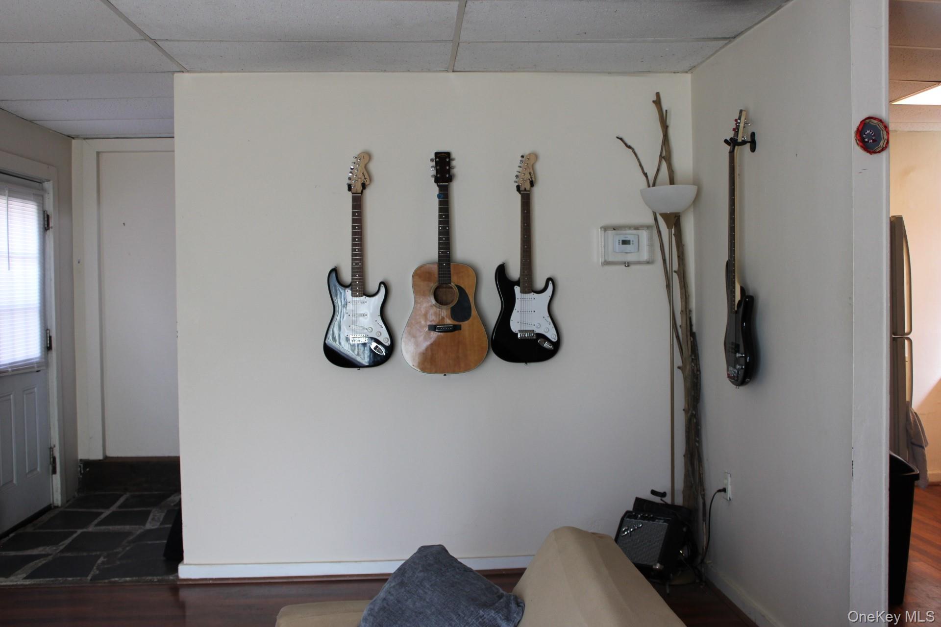 12 S Parsonage Street, Rhinebeck, NY 12572