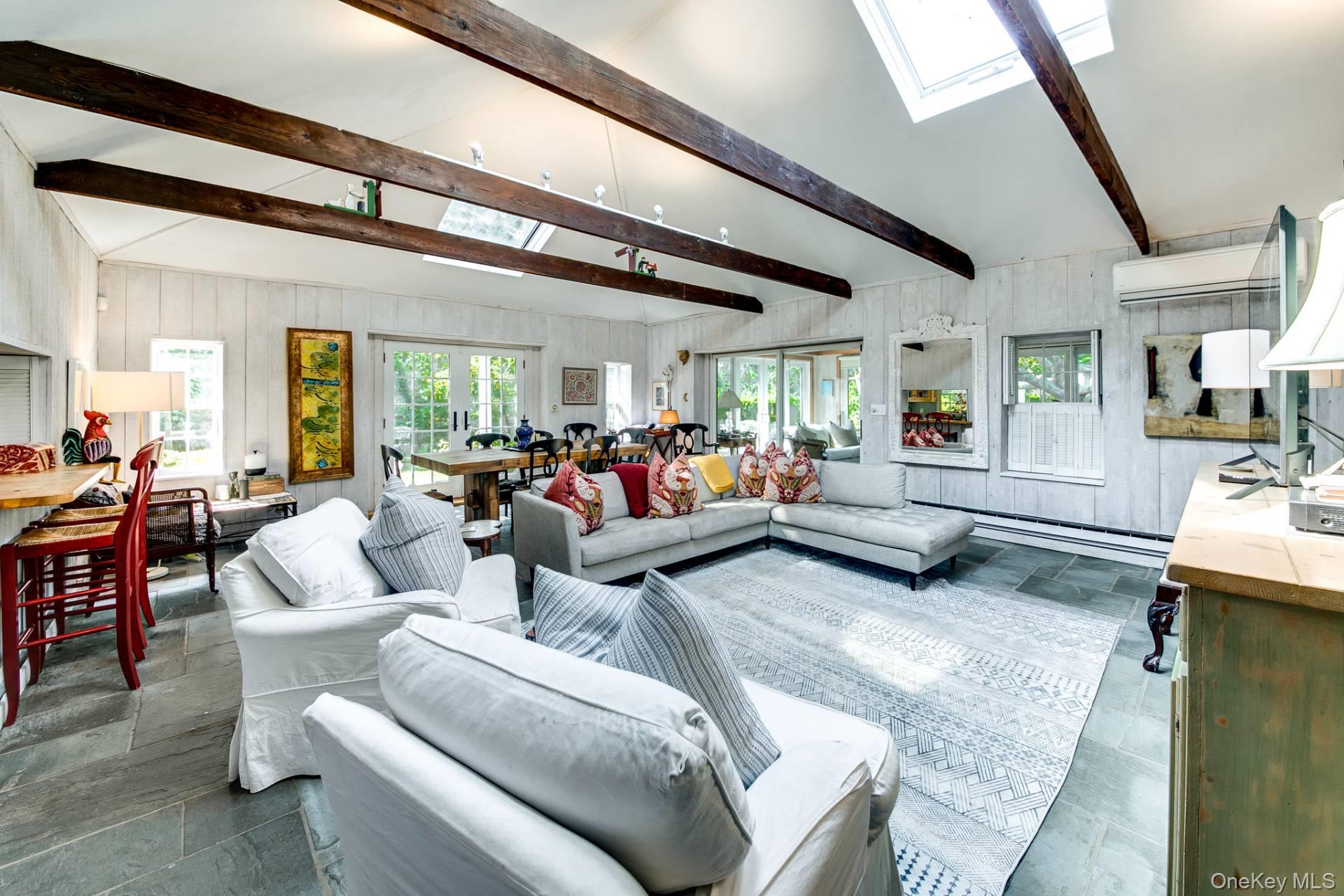 641 Montauk Highway, East Hampton, NY 11930