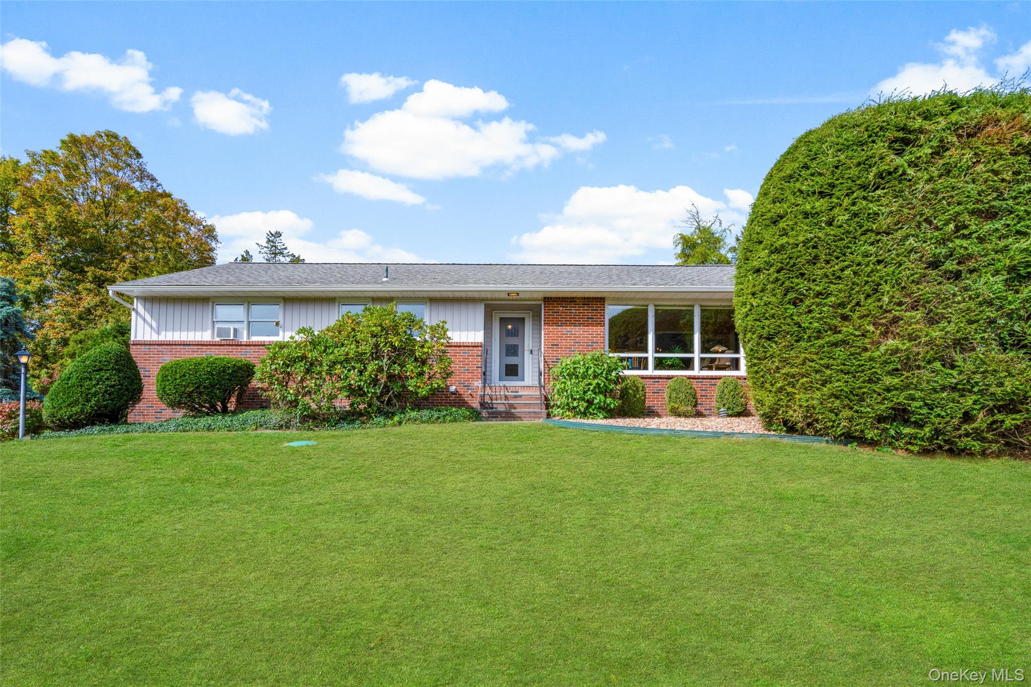 46 Skyview Drive, Poughkeepsie, NY 12603