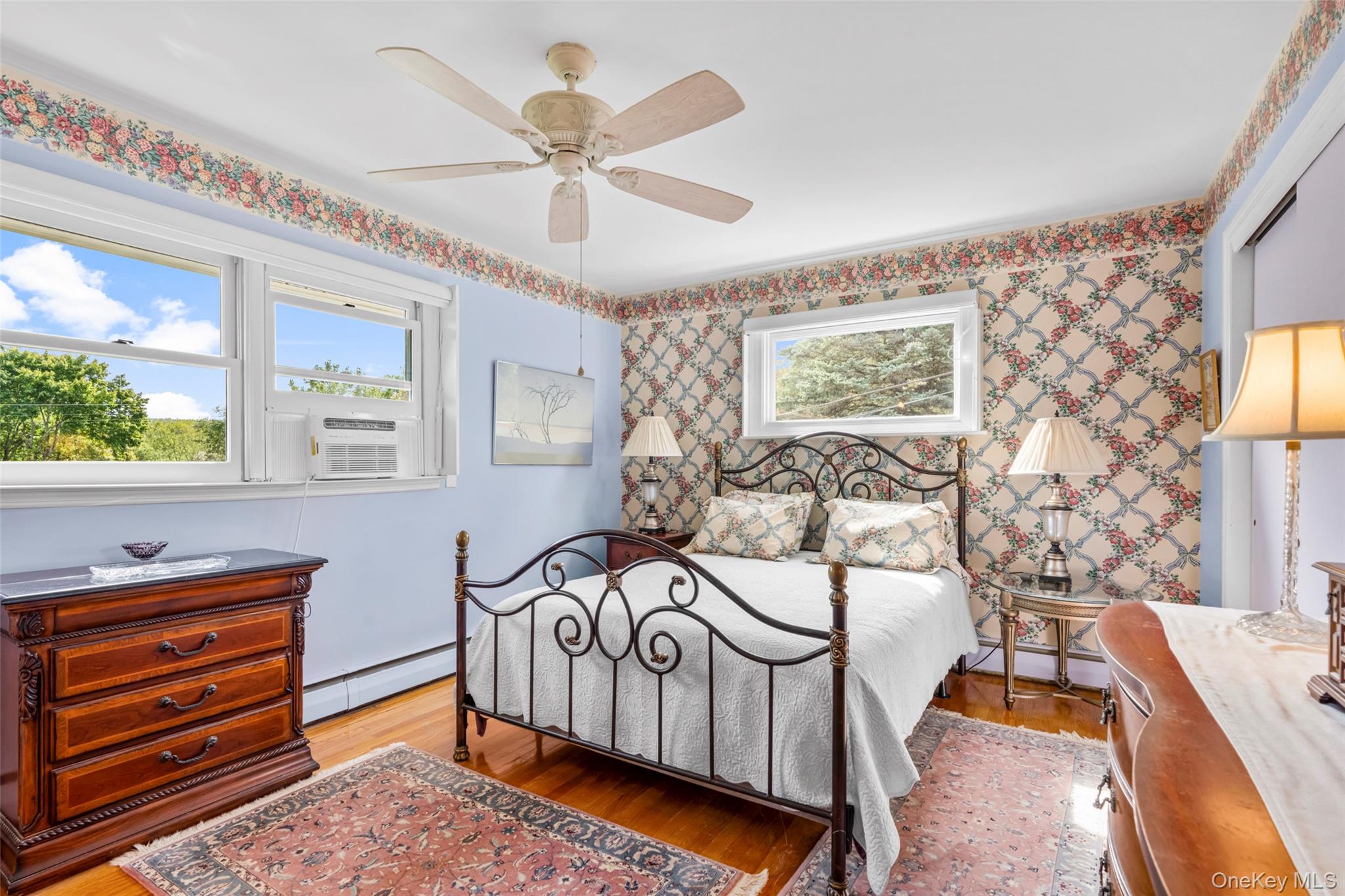 46 Skyview Drive, Poughkeepsie, NY 12603