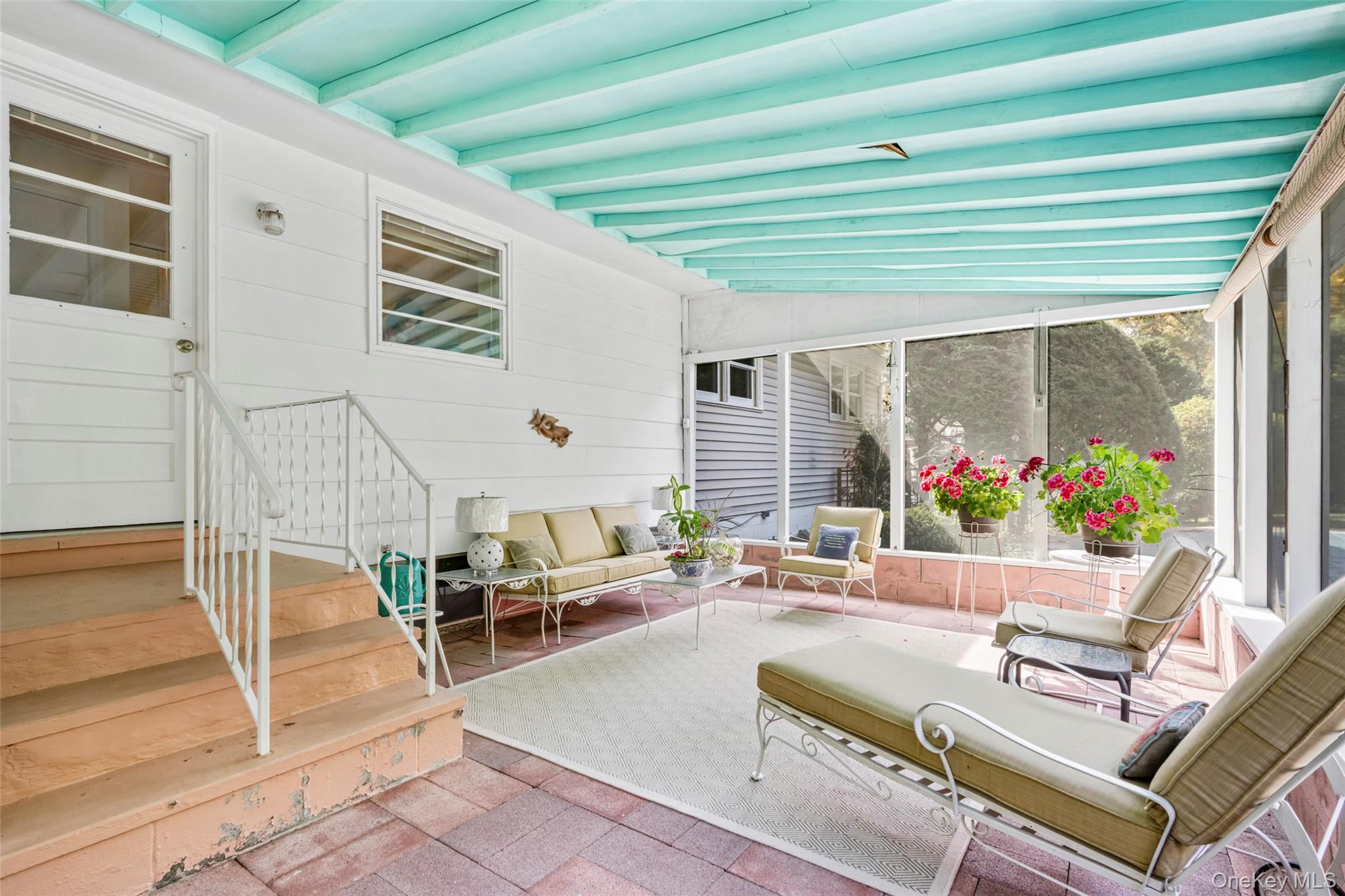 46 Skyview Drive, Poughkeepsie, NY 12603