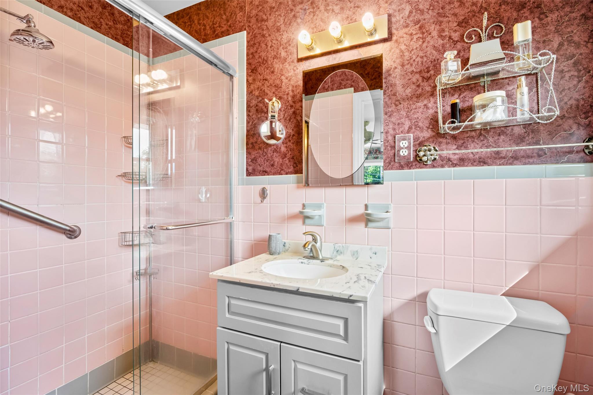 46 Skyview Drive, Poughkeepsie, NY 12603