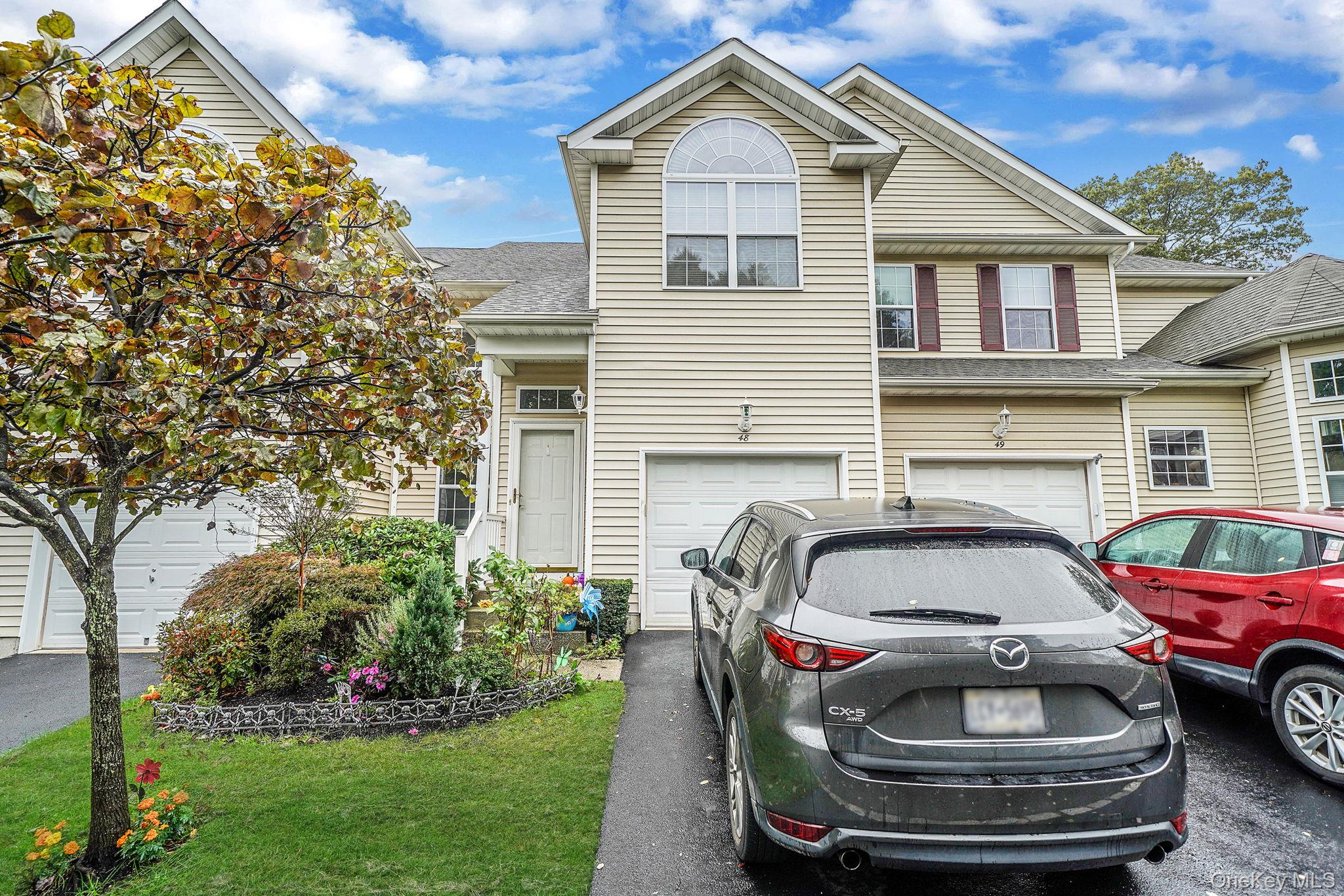 48 Crossbar Road, Medford, NY 11763