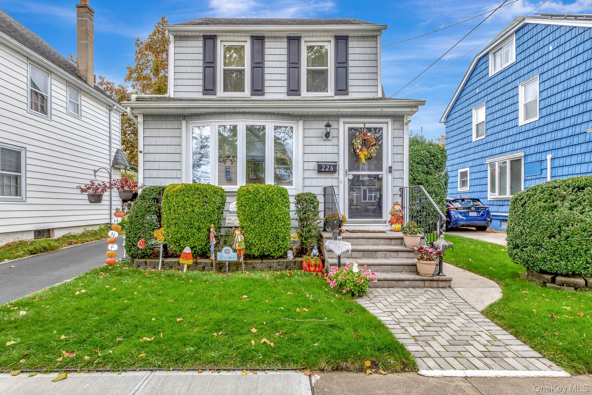 226 Park Avenue, Williston Park, NY 11596