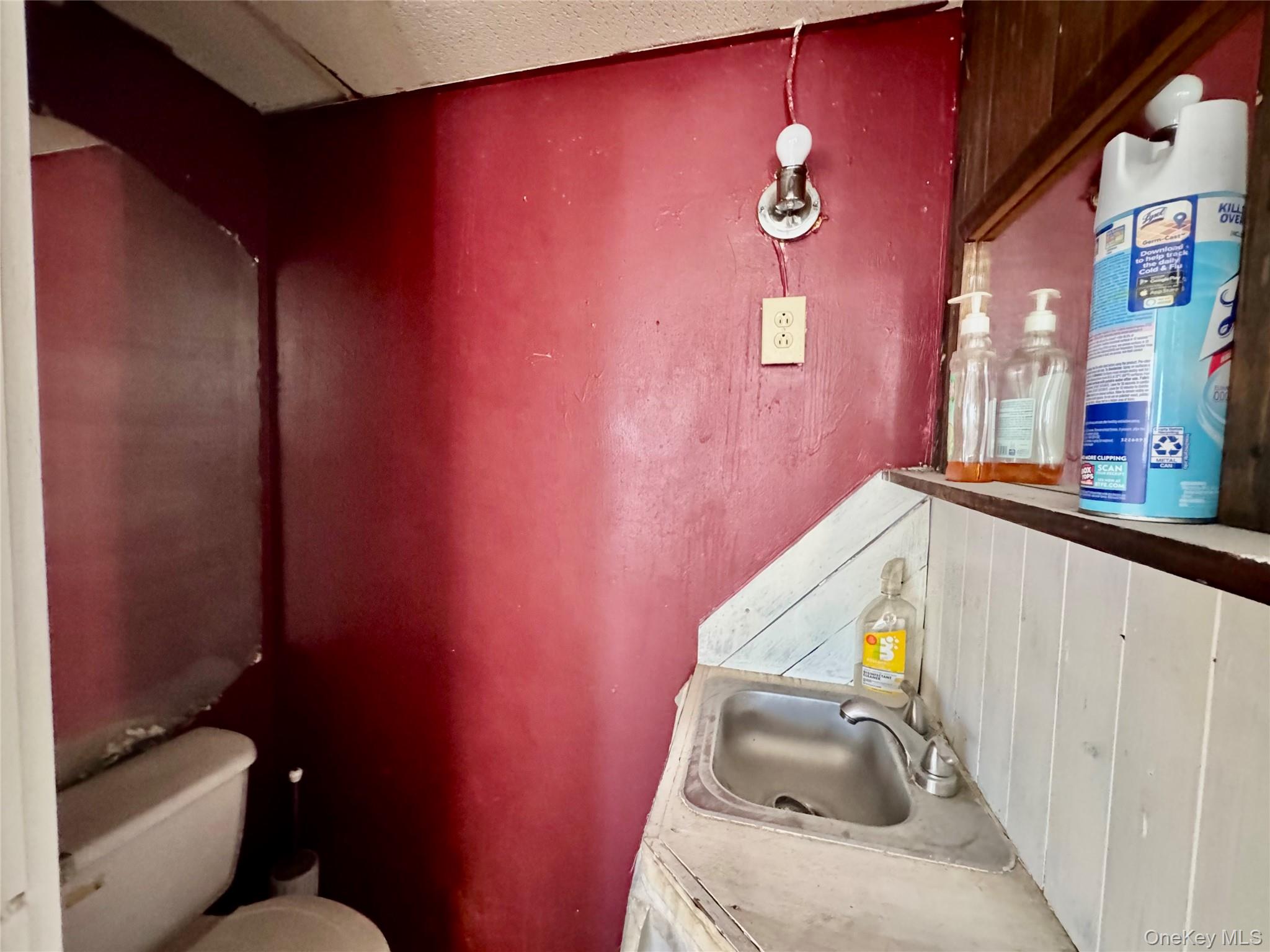 40-42 E Main Street # 1st Floor Commercial Only, Middletown, NY 10940