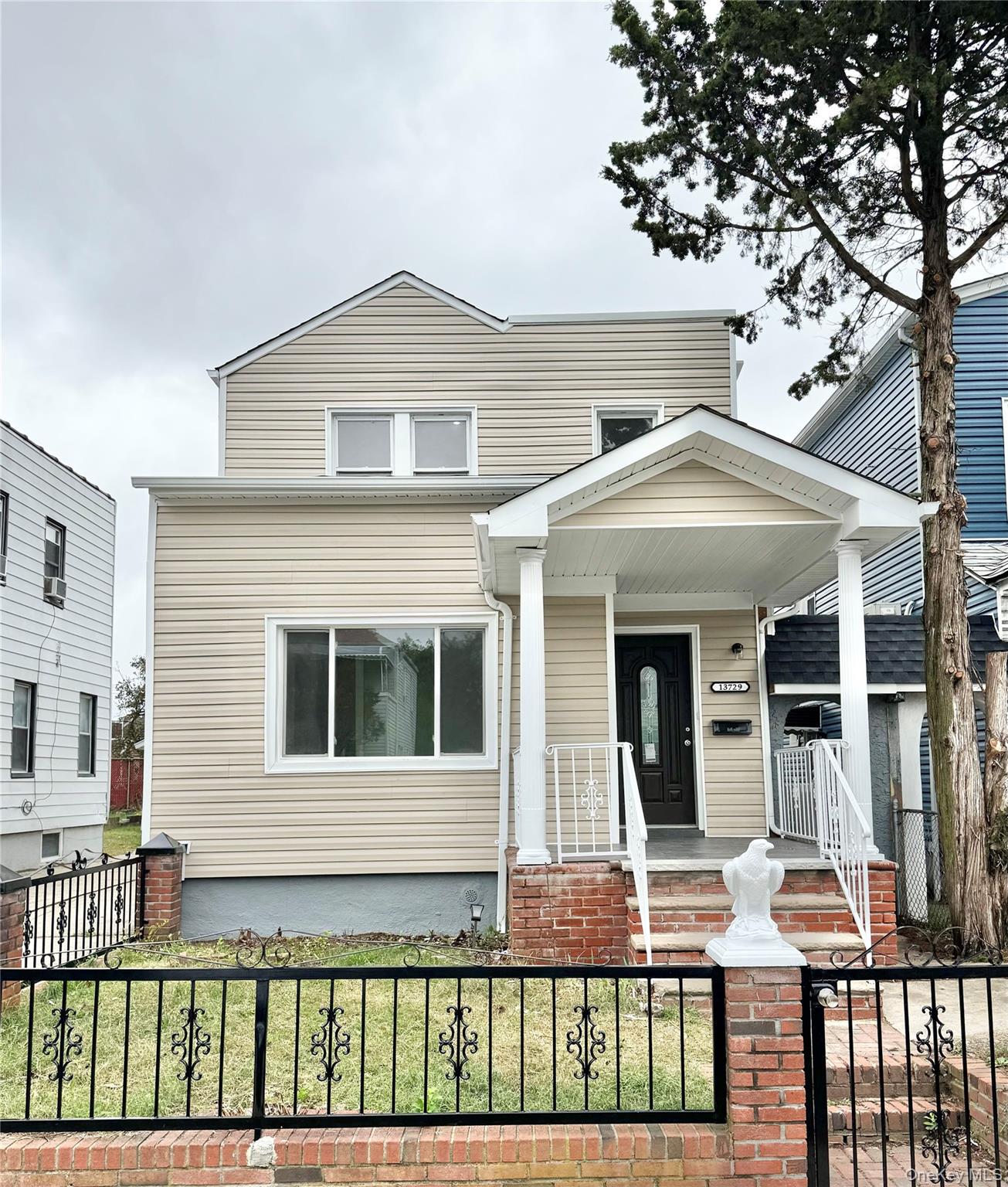137-29 231st Street, Laurelton, NY 11413