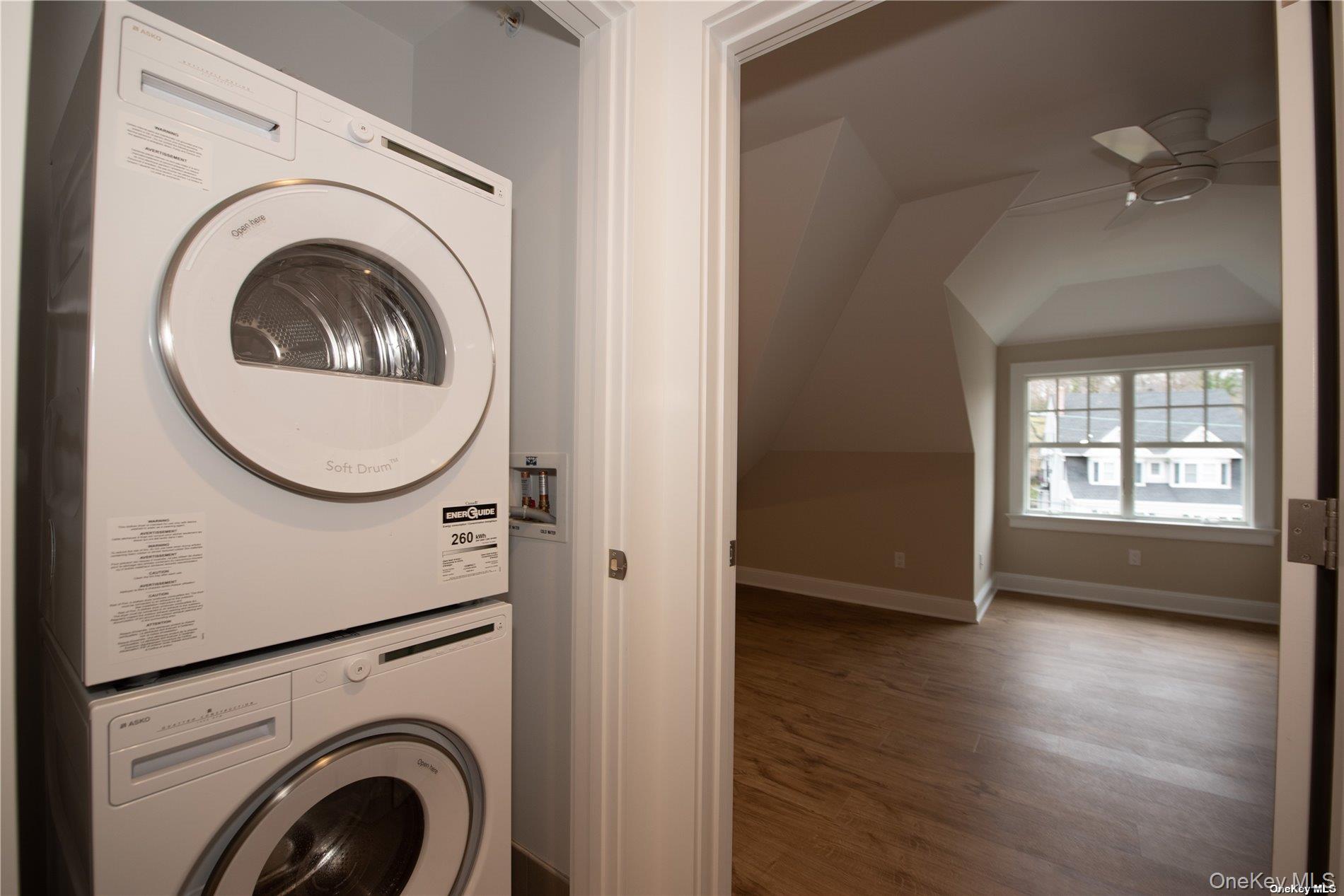 444 New York Avenue # 5, Huntington, NY 11743