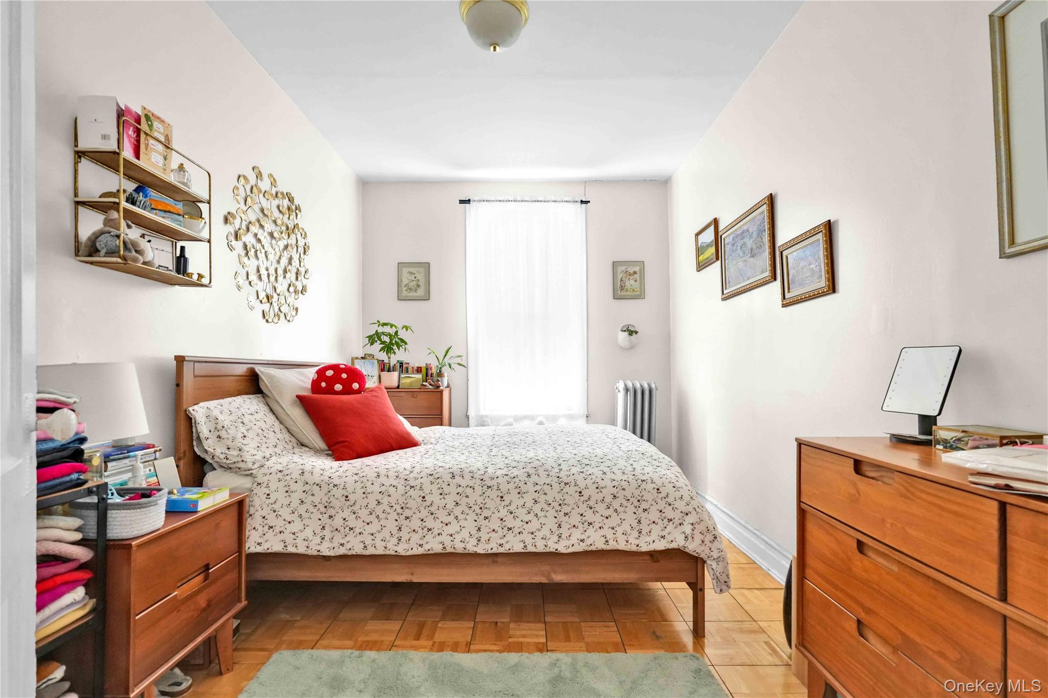 6058 60th Road, Maspeth, NY 11378