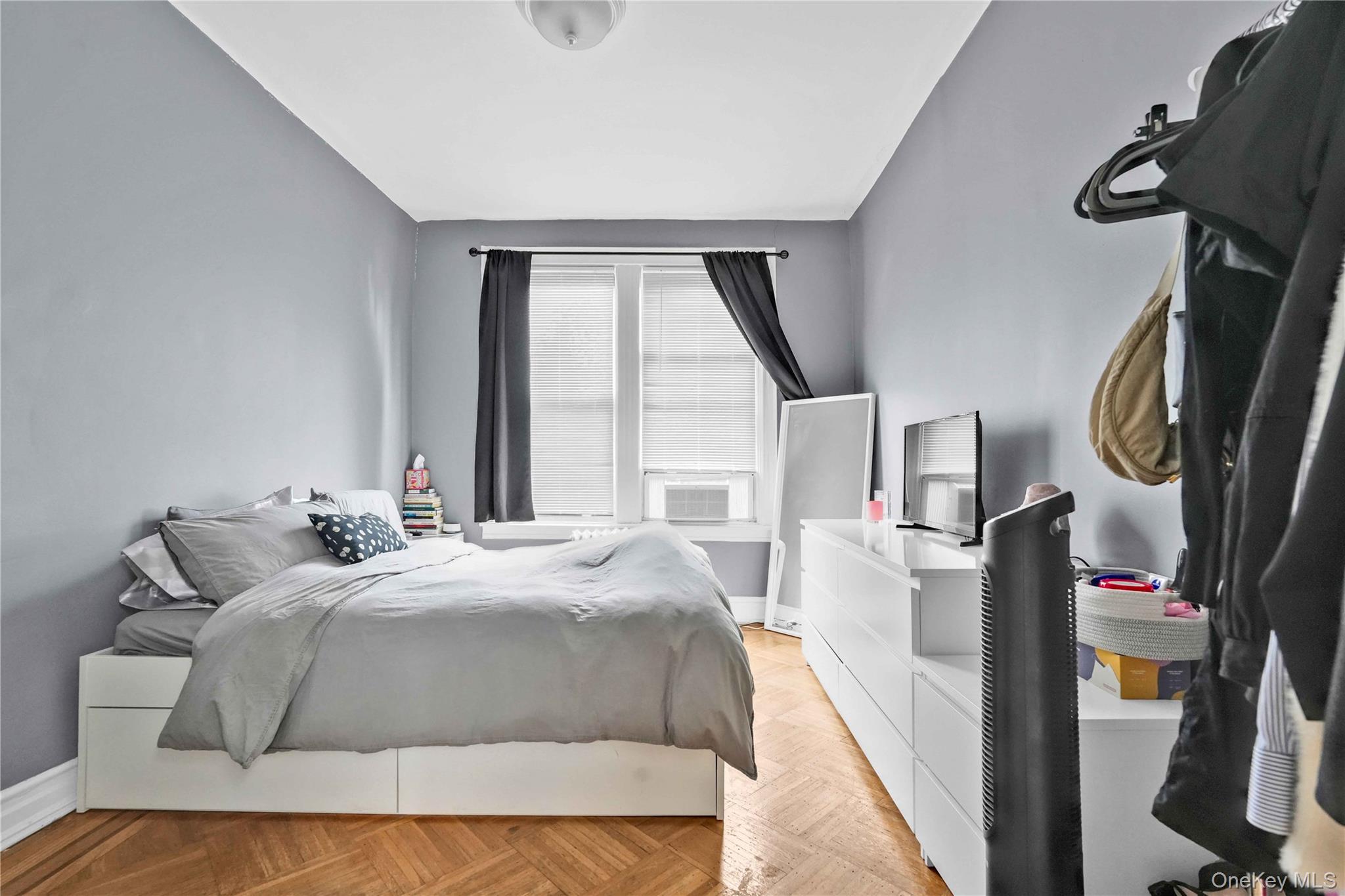 6058 60th Road, Maspeth, NY 11378