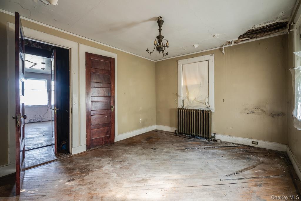 76 Leroy Place, Newburgh, NY 12550