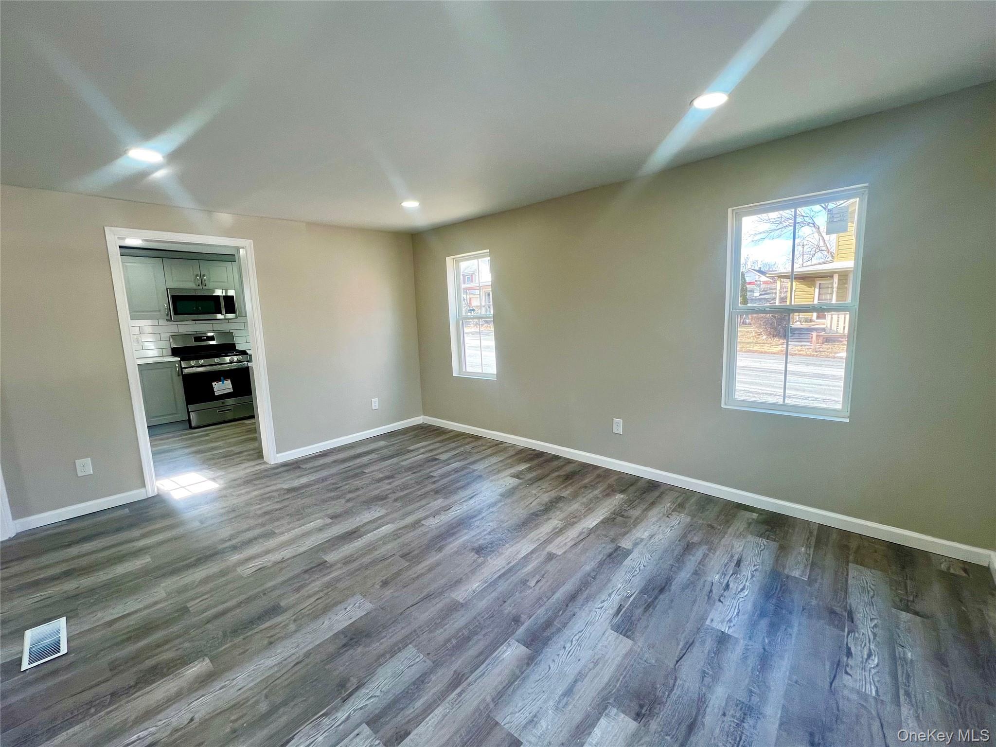 6 North Street, Port Jervis, NY 12771