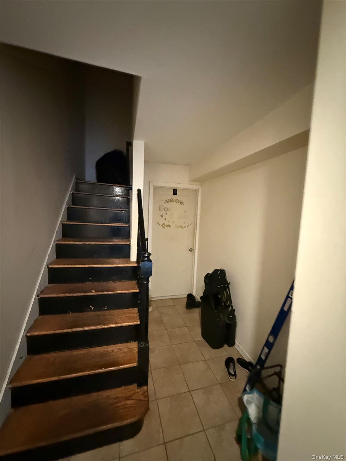 443 Howe Avenue, Bronx, NY 10473