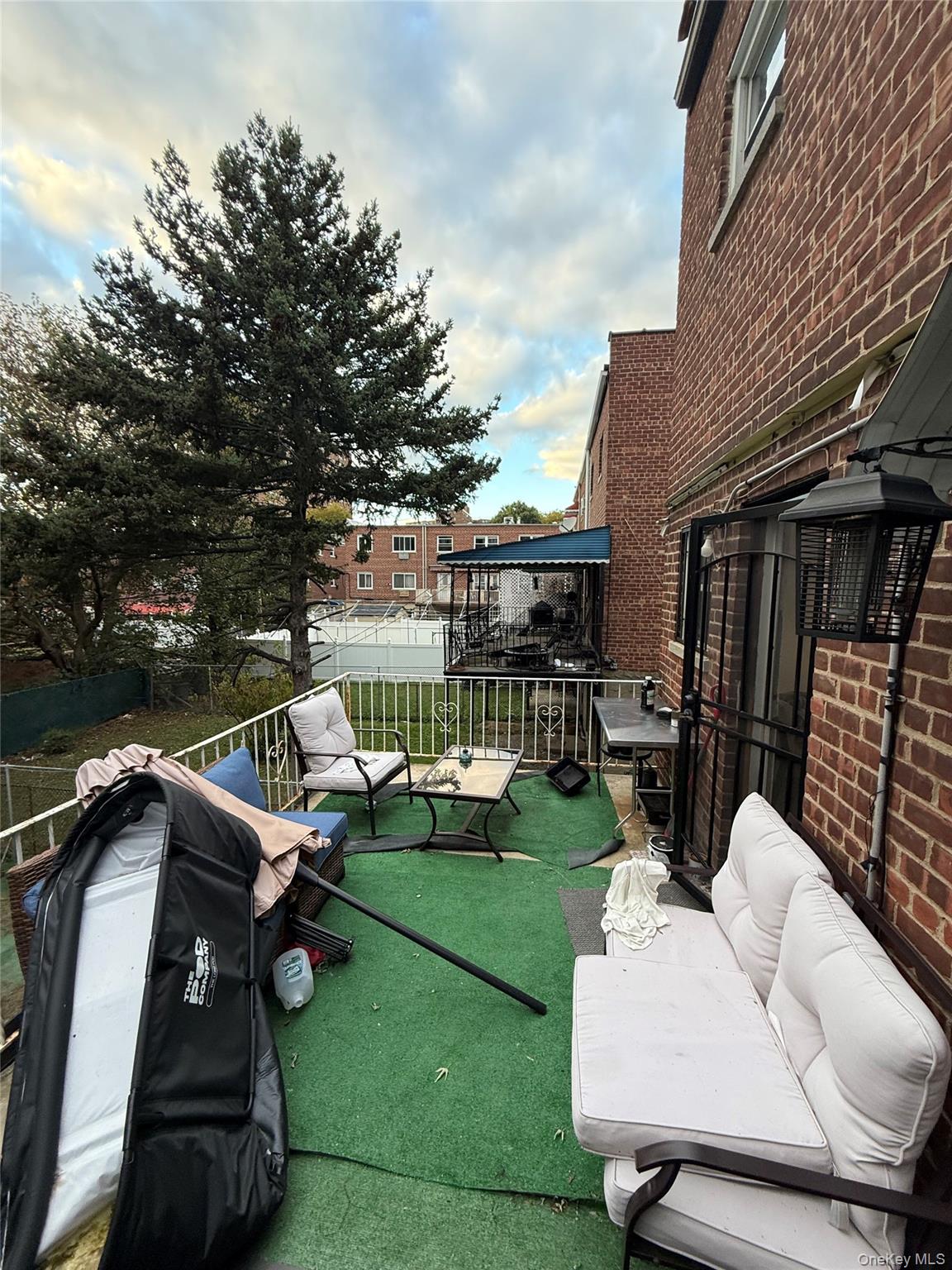 443 Howe Avenue, Bronx, NY 10473