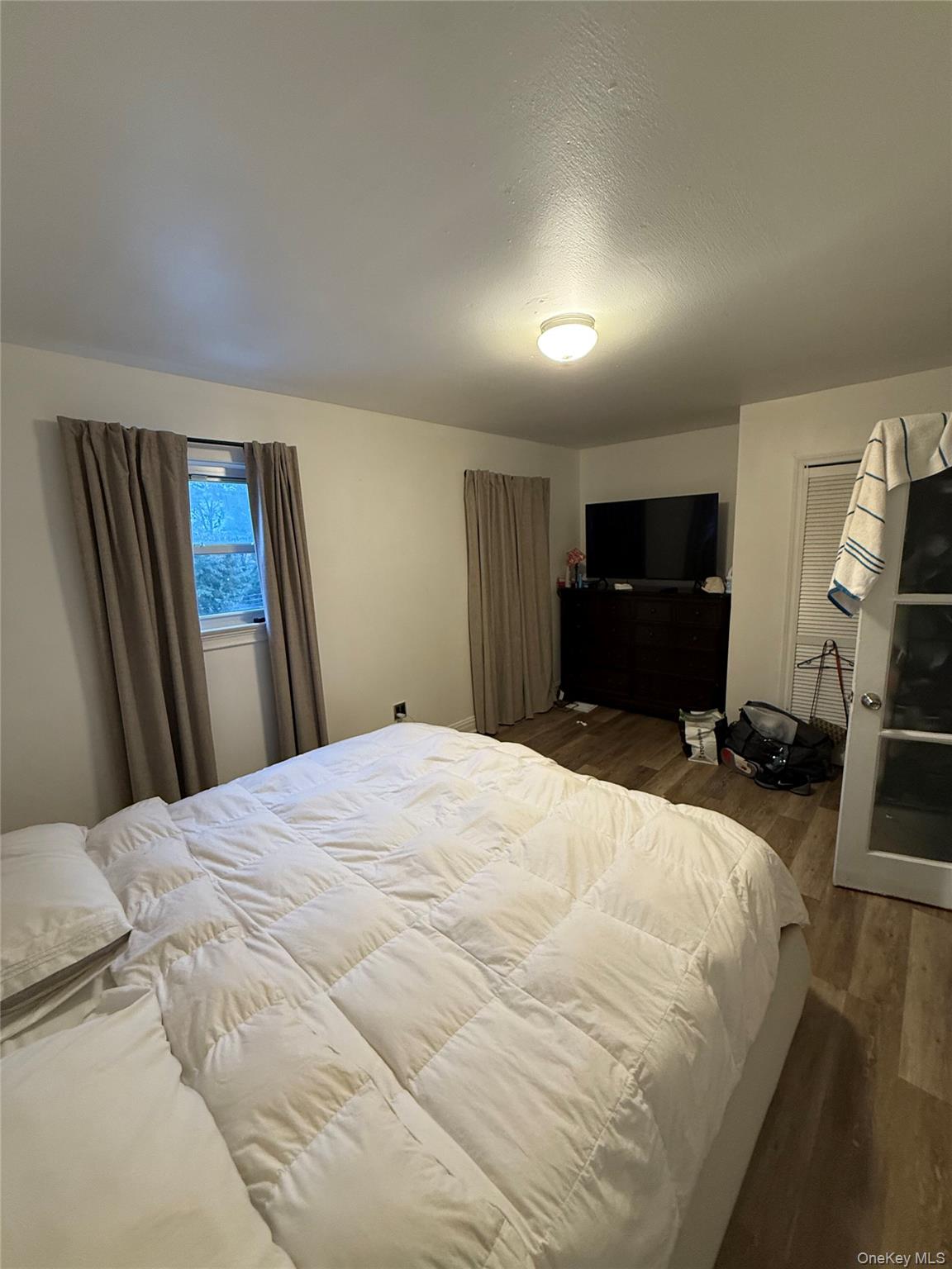 443 Howe Avenue, Bronx, NY 10473