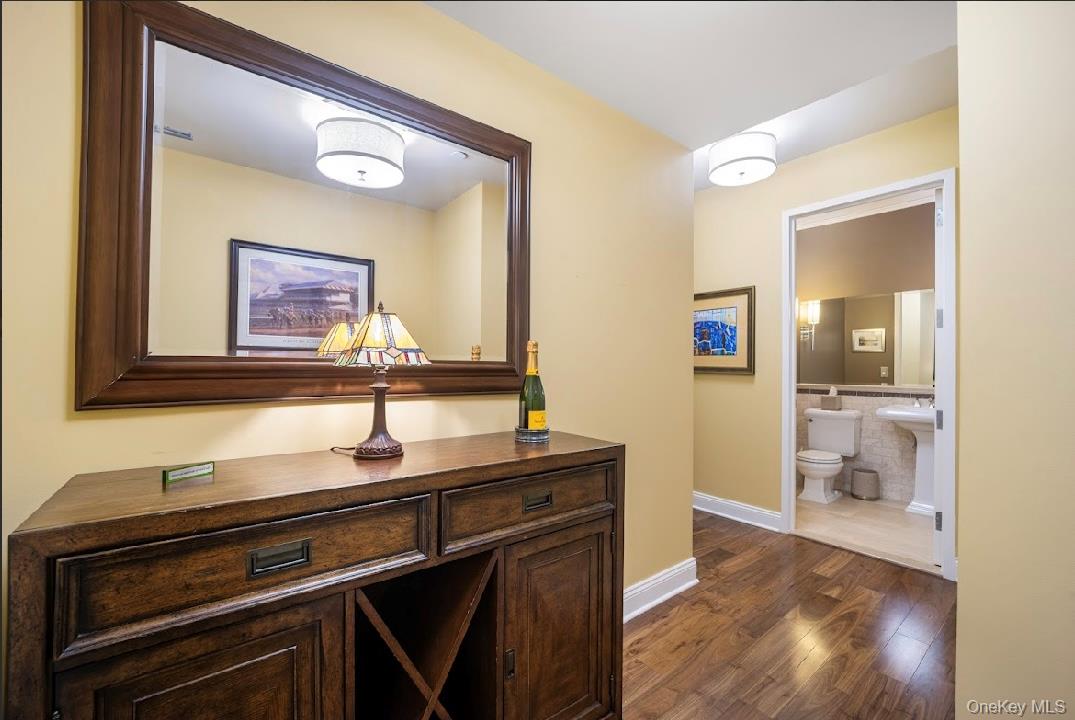 10 City Place # 8B, White Plains, NY 10601