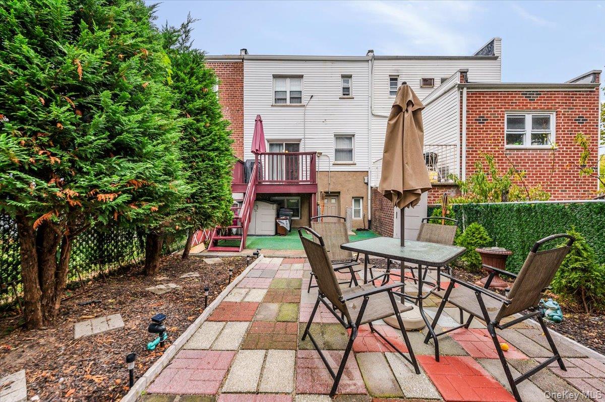 2976 Waterbury Avenue, Bronx, NY 10461