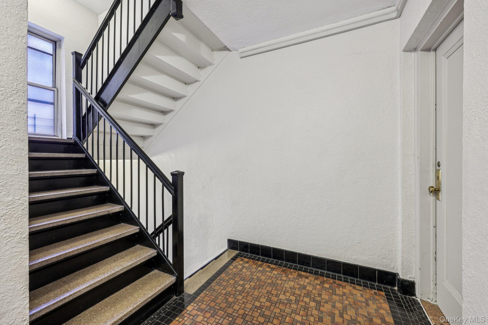 1 Bronxville Road Bronxville Road # 4P, Bronxville, NY 10708