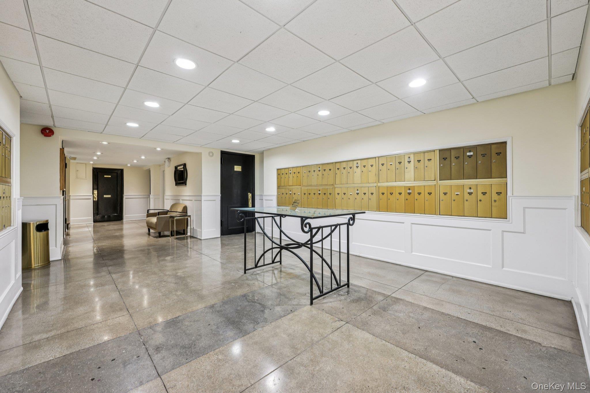 1 Bronxville Road Bronxville Road # 4P, Bronxville, NY 10708