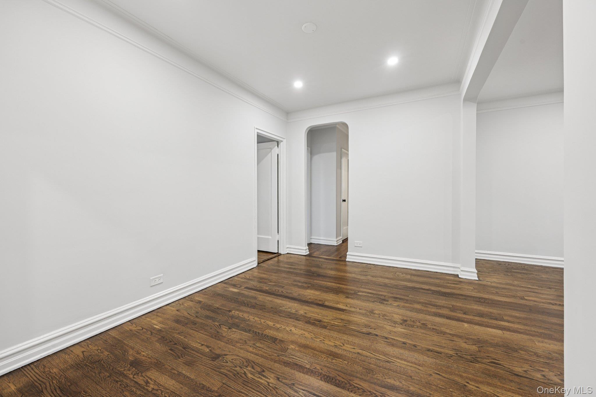 1 Bronxville Road Bronxville Road # 4P, Bronxville, NY 10708