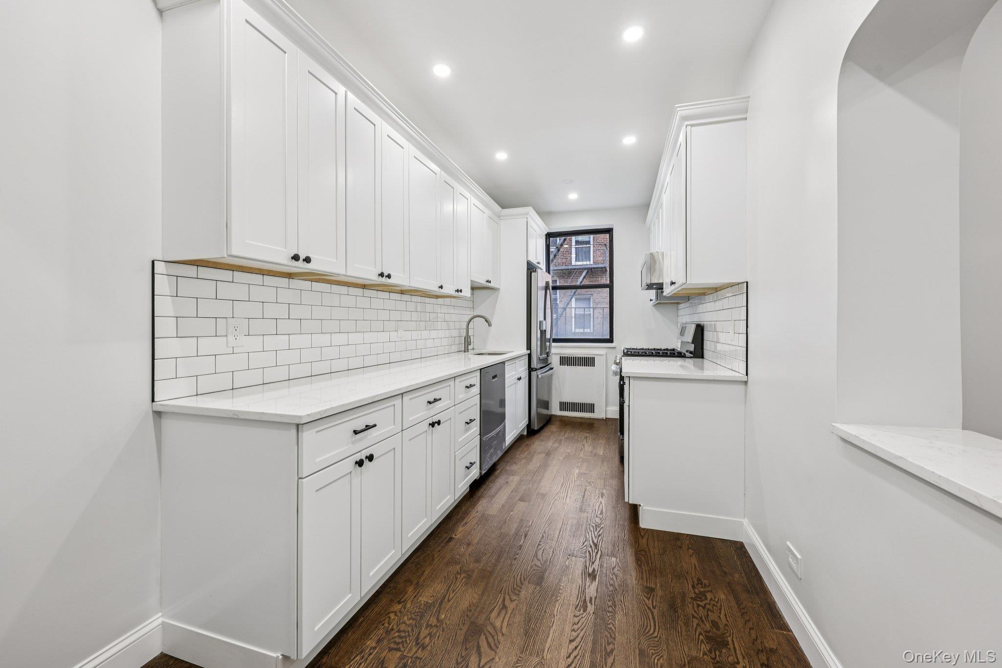 1 Bronxville Road Bronxville Road # 4P, Bronxville, NY 10708