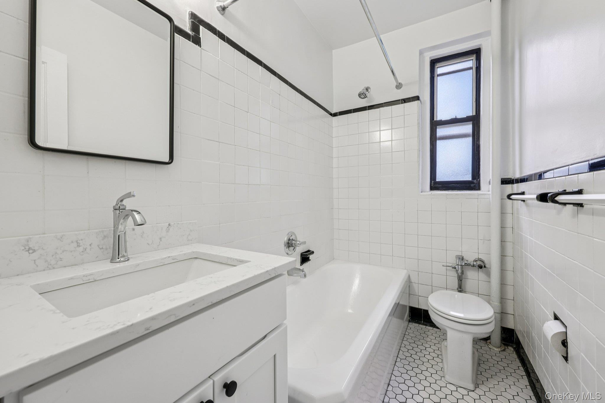 1 Bronxville Road Bronxville Road # 4P, Bronxville, NY 10708