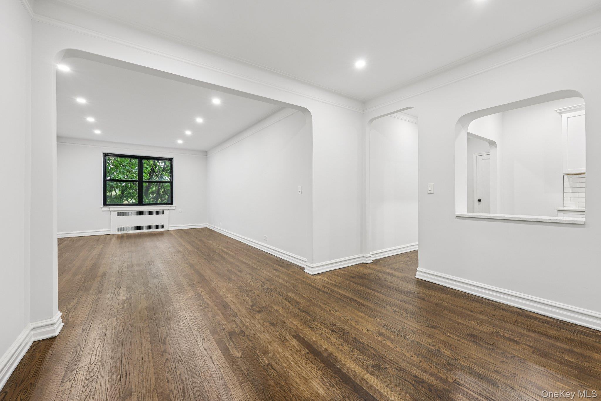 1 Bronxville Road Bronxville Road # 4P, Bronxville, NY 10708