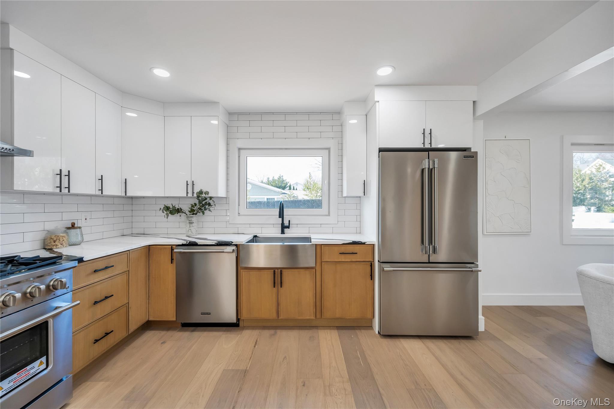 118 Ryder Avenue, Dix Hills, NY 11746