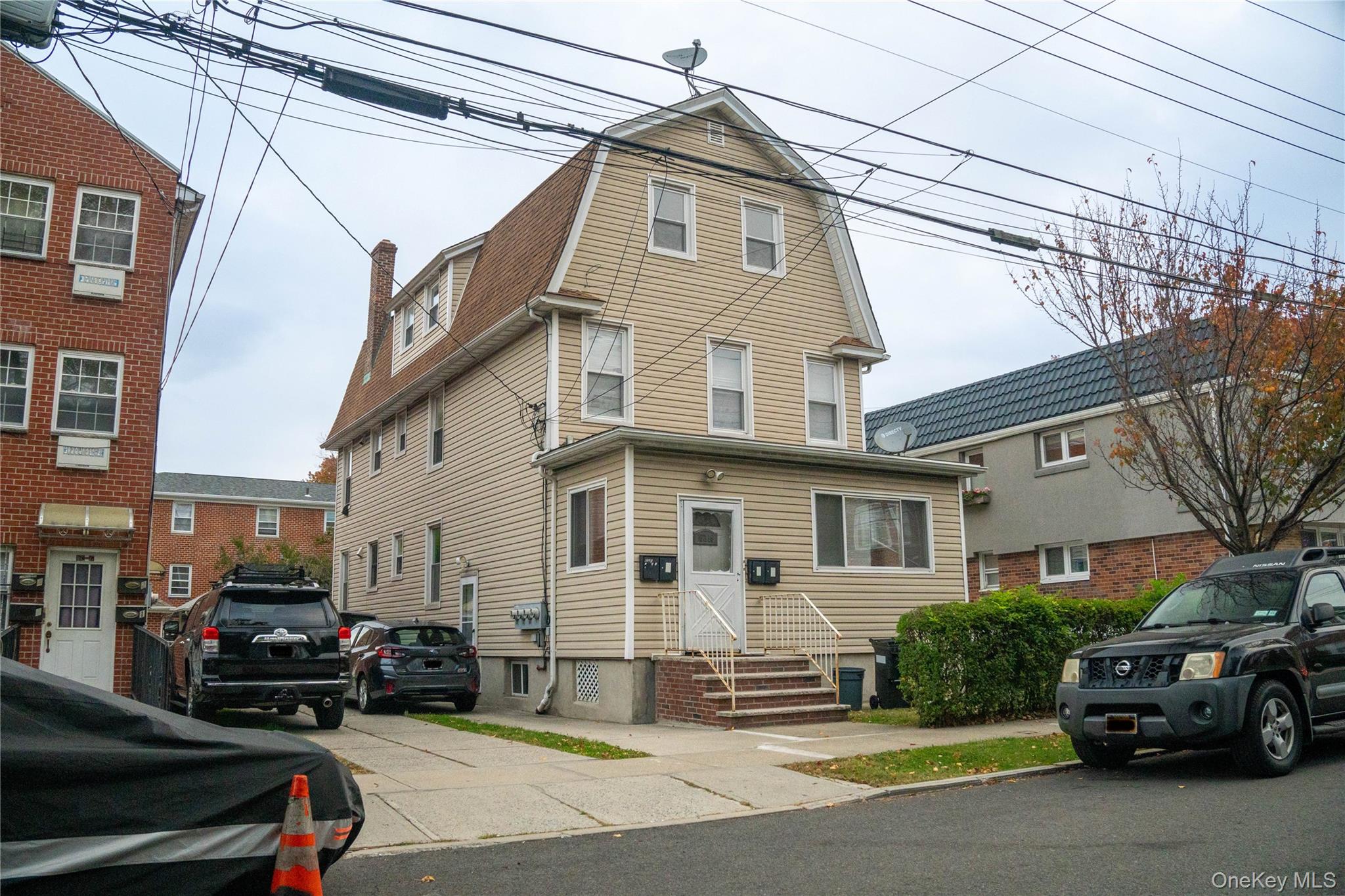162-19 Laburnum Avenue, Flushing, NY 11358