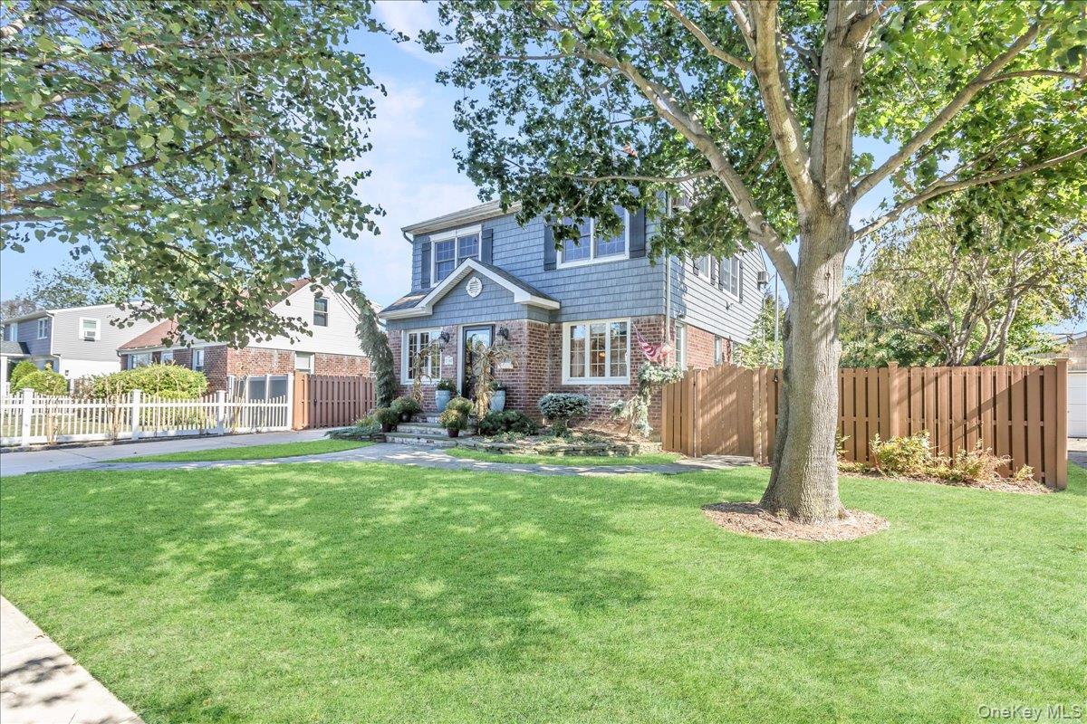 2186 McClellan Street, East Meadow, NY 11554