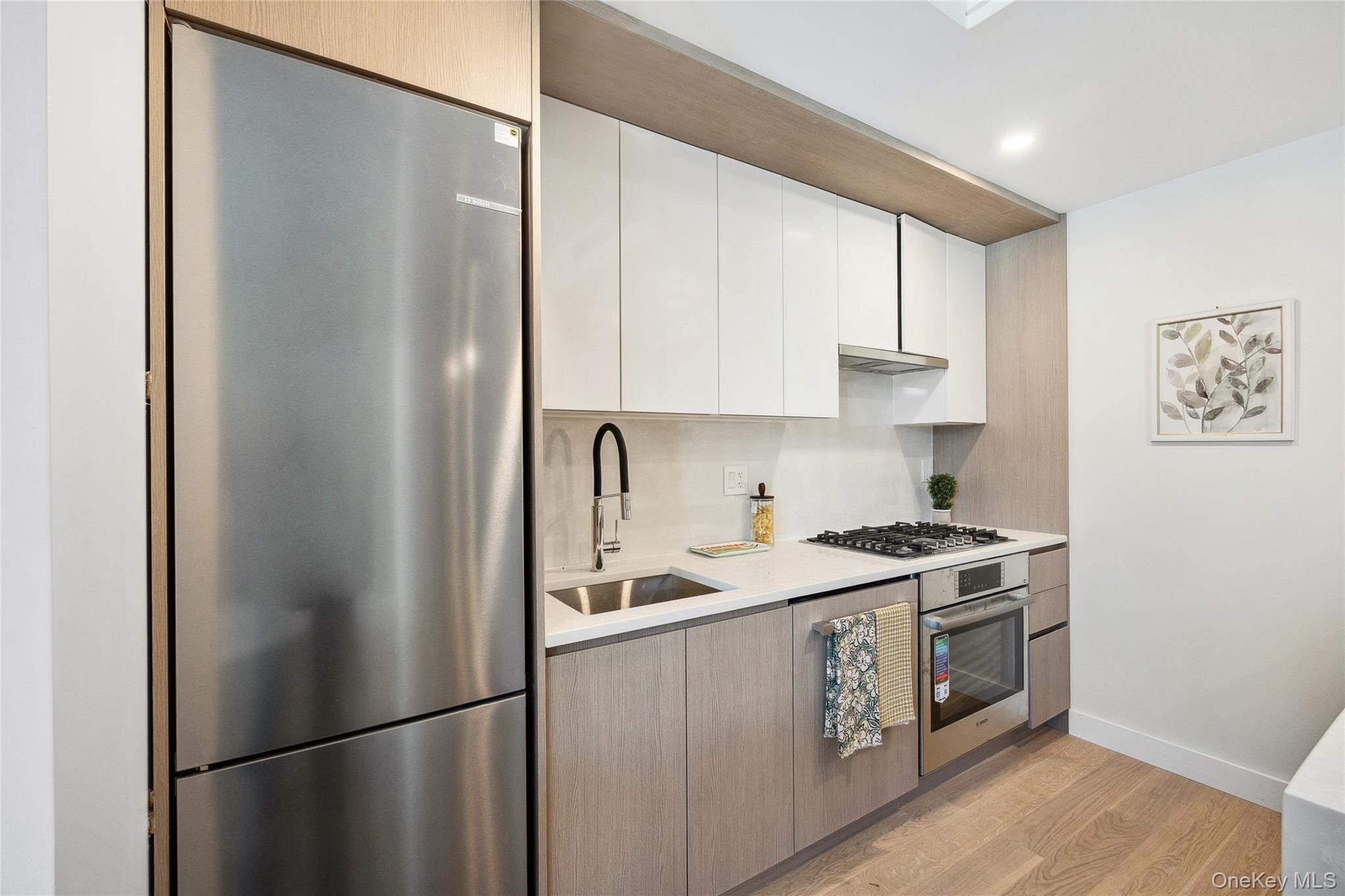 38-20 Parsons Boulevard # 530, Flushing, NY 11354