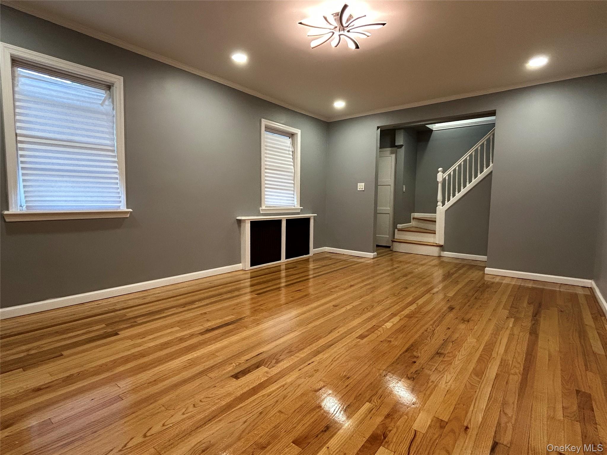 177 Roberta, Valley Stream, NY 11580